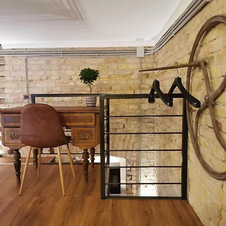 The Address Loft 22ppl Budapest