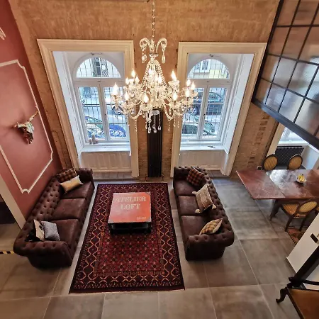 The Address Loft 22ppl *