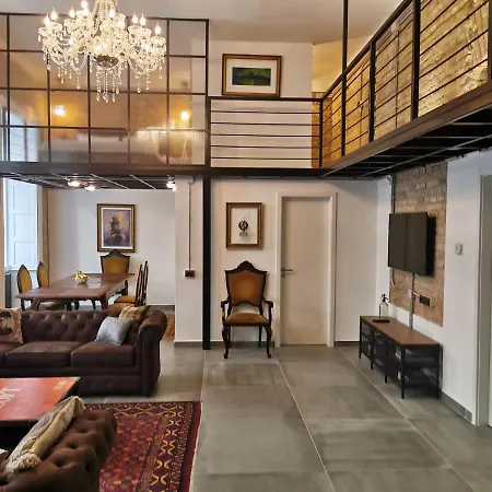 The Address Loft 22ppl