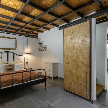 The Address Loft 22ppl * Budapest