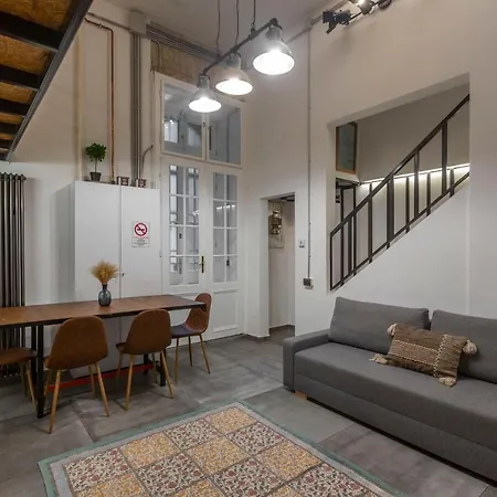 The Address Loft 22ppl Budapest