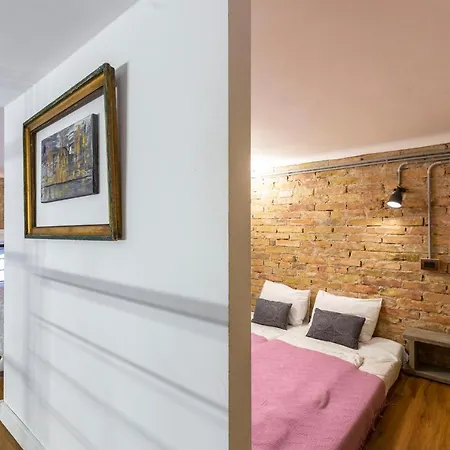 The Address Loft 22ppl