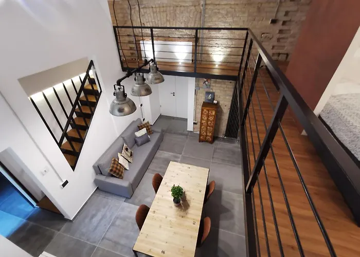 The Address Loft 22ppl * Budapest