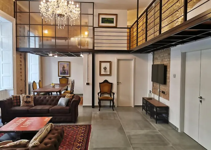 The Address Loft 22ppl