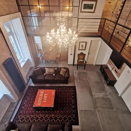 The Address Loft 22ppl アパート