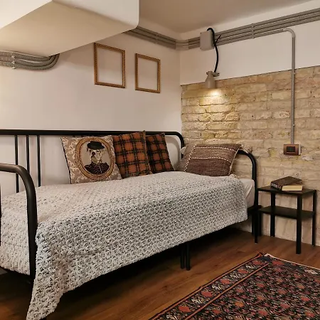 The Address Loft 22ppl Lägenhet Budapest