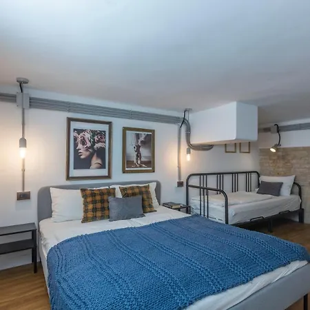 The Address Loft 22ppl Lägenhet Budapest