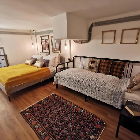 The Address Loft 22ppl Apartman Budapest
